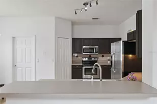 3449 Foxcroft Cir, Oviedo, FL 32765 - Photo 17