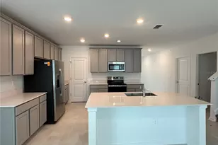 4039 Ambrose Ave, Kissimmee, FL 34746 - Photo 9