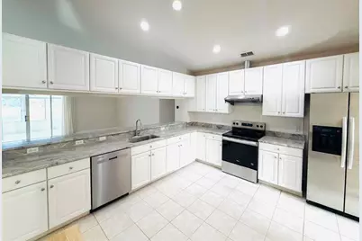 731 Forestgreen Court, Orlando, FL 32828 - Photo 9