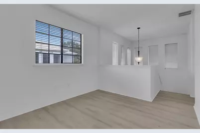 4210 Windsor Lake Circle, Sanford, FL 32773 - Photo 17