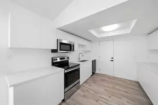 6113 Beaumont Ave, Orlando, FL 32808 - Photo 9