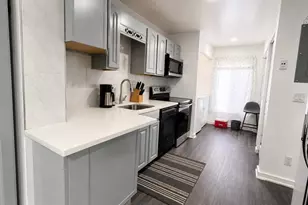 5304 Indian Creek Dr, Orlando, FL 32811 - Photo 3