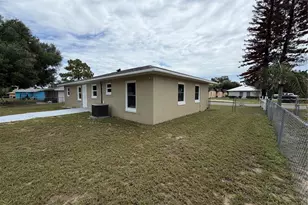 206 S 20th St, Haines City, FL 33844 - Photo 9