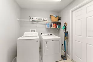 1300 Azora Dr, Deltona, FL 32725 - Photo 15