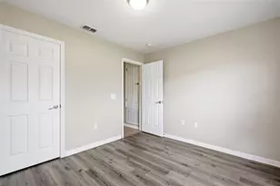 2442 Ambassador Ave, Spring Hill, FL 34609 - Photo 21