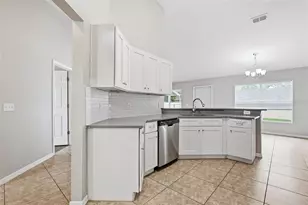 2442 Ambassador Ave, Spring Hill, FL 34609 - Photo 11