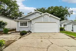 106 Lamplighter Dr, Sanford, FL 32771 - Photo 1