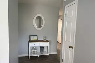 290 Hillside Dr, Clermont, FL 34711 - Photo 5