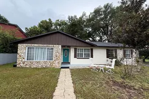 290 Hillside Dr, Clermont, FL 34711 - Photo 1