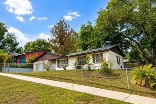 290 Hillside Dr, Clermont, FL 34711 - Photo 3