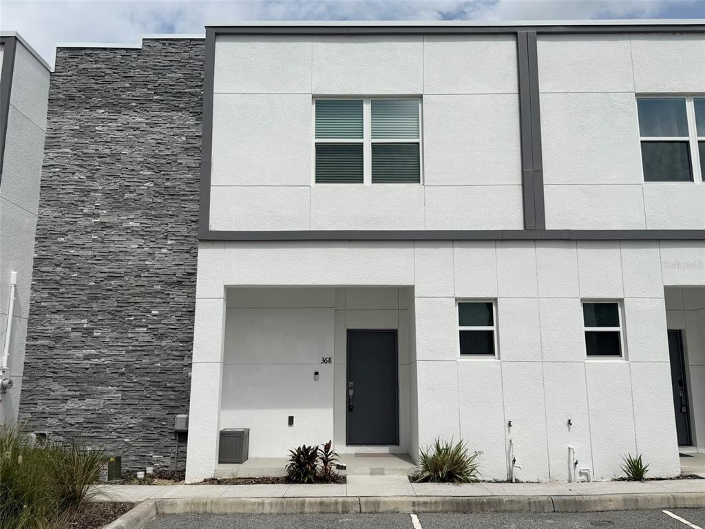 368 Famagusta Dr - 368 Famagusta Dr, Davenport, FL 33896 Luxury Property | Jose Angel Pina
