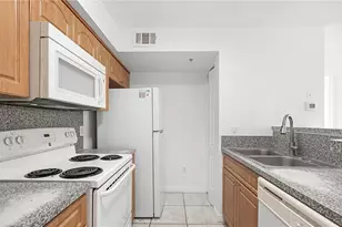 2204 Key W Ct, Kissimmee, FL 34741 - Photo 15