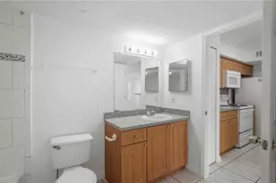 2204 Key W Ct, Kissimmee, FL 34741 - Photo 13