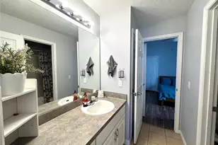 4775 Cumbrian Lakes Dr, Kissimmee, FL 34746 - Photo 9