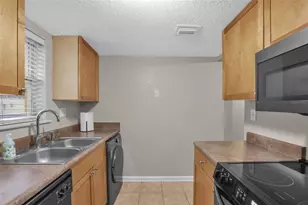 758 E Michigan St, Orlando, FL 32806 - Photo 11