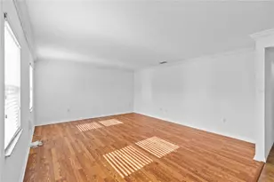 8830 Isla Bella Dr, Orlando, FL 32818 - Photo 13