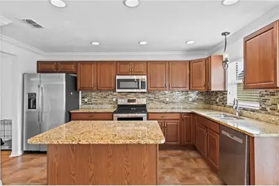 8830 Isla Bella Drive, Orlando, FL 32818 - Photo 7