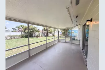 855 Murdock Boulevard, Orlando, FL 32825 - Photo 25