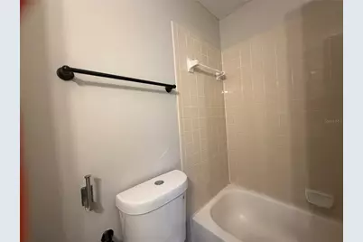 1087 S Hiawassee Road #422, Orlando, FL 32835 - Photo 15