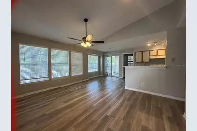 1087 S Hiawassee Road #422, Orlando, FL 32835 - Photo 11