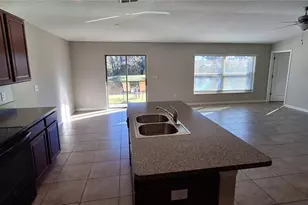 39934 Dawson Chase Dr, Zephyrhills, FL 33540 - Photo 11