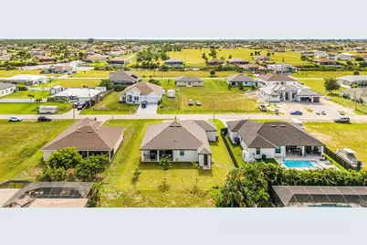 1644 NW 37th Avenue, Cape Coral, FL 33993 - Photo 27