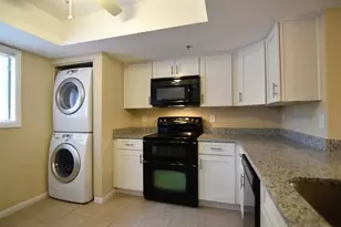 1068 E Michigan St, Orlando, FL 32806 - Photo 11
