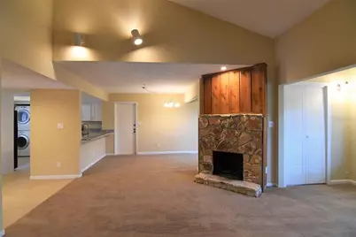 1068 E Michigan Street #B, Orlando, FL 32806 - Photo 5