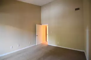 1068 E Michigan St, Orlando, FL 32806 - Photo 19