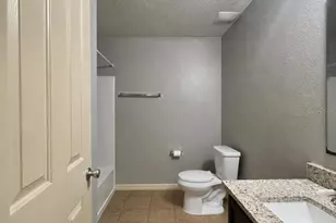 998 Hermosa Way, Kissimmee, FL 34744 - Photo 17