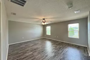 998 Hermosa Way, Kissimmee, FL 34744 - Photo 7