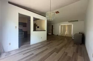6234 Sparling Hills Cir, Orlando, FL 32808 - Photo 5