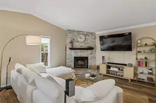 11606 Painted Hills Ln, Tampa, FL 33624 - Photo 5