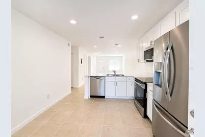 1255 Sophie Boulevard, Orlando, FL 32828 - Photo 5