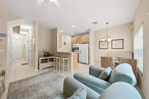 2402 Caravelle Cir, Kissimmee, FL 34746 - Photo 7