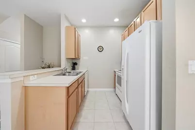 2402 Caravelle Circle, Kissimmee, FL 34746 - Photo 9
