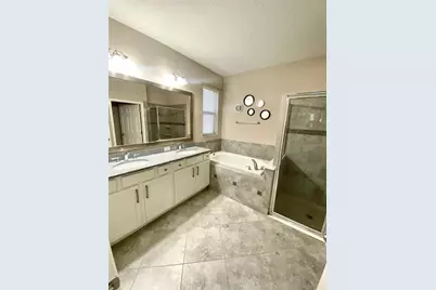 10007 Leyburn Court, Orlando, FL 32825 - Photo 9