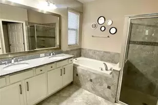 10007 Leyburn Ct, Orlando, FL 32825 - Photo 9