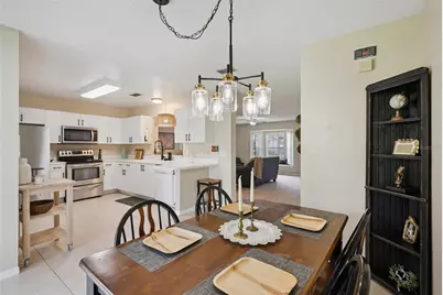 12192 Shady Spring Way, Orlando, FL 32828 - Photo 5