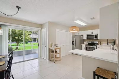 12192 Shady Spring Way, Orlando, FL 32828 - Photo 5