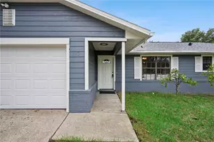 1110 Catherine St, Orange City, FL 32763 - Photo 3
