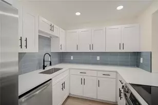 3733 Surrey Dr, Orlando, FL 32812 - Photo 9