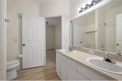 3593 Conroy Road #424, Orlando, FL 32839 - Photo 17