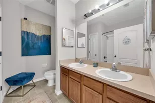 4897 Cypress Woods Dr, Orlando, FL 32811 - Photo 9
