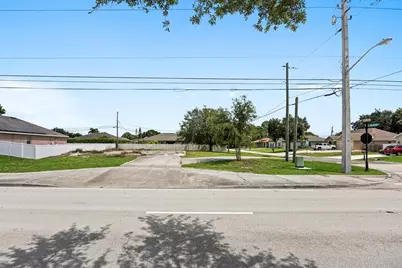 221 SW Becker Road, Port Saint Lucie, FL 34953 - Photo 13