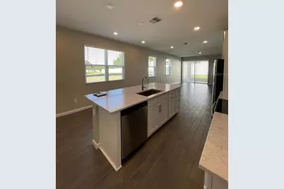 824 Blue Creek Drive, Haines City, FL 33844 - Photo 3