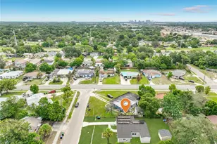 5602 Astoria Pl, Orlando, FL 32808 - Photo 25