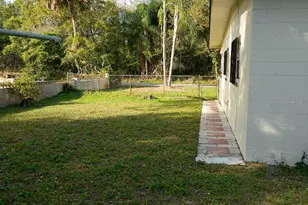 944 Kensington Dr, Orlando, FL 32808 - Photo 25