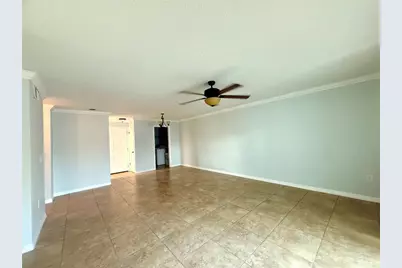 209 Dorchester Square #209, Lake Mary, FL 32746 - Photo 5
