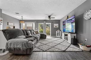 1210 N Fairway Dr, Apopka, FL 32712 - Photo 3